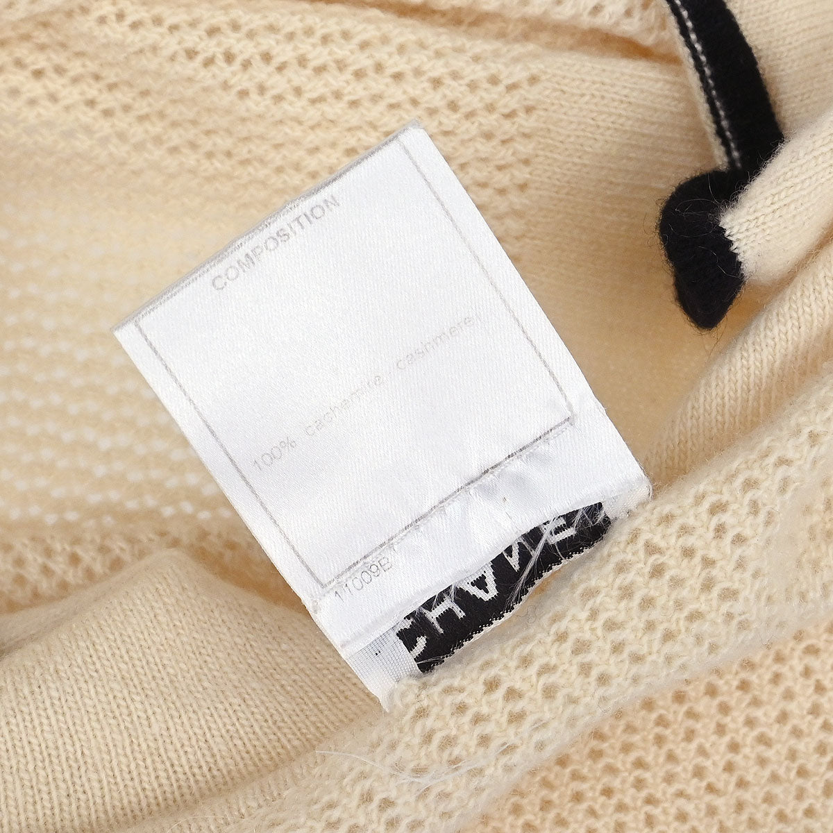 Chanel 2001 Top Ivory #42