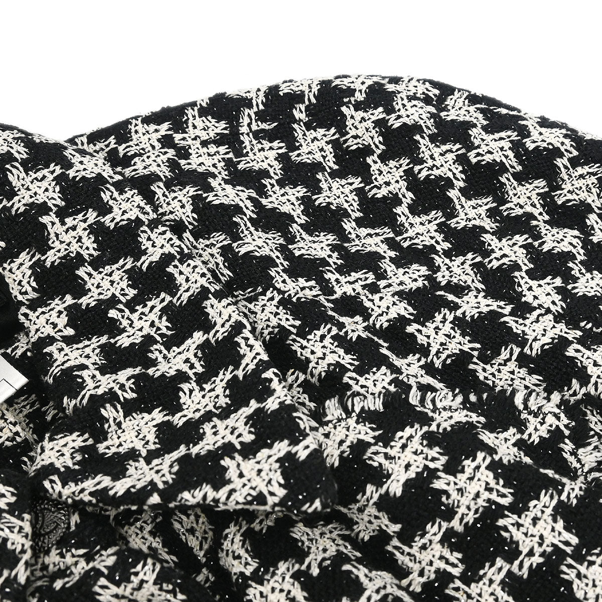 Chanel 2009 Single Breasted Houndstooth Jacket Tweed Black #38