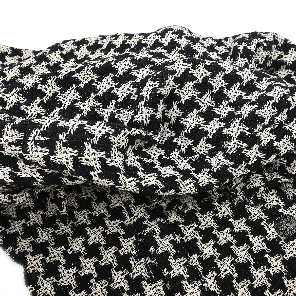 Chanel 2009 Single Breasted Houndstooth Jacket Tweed Black #38