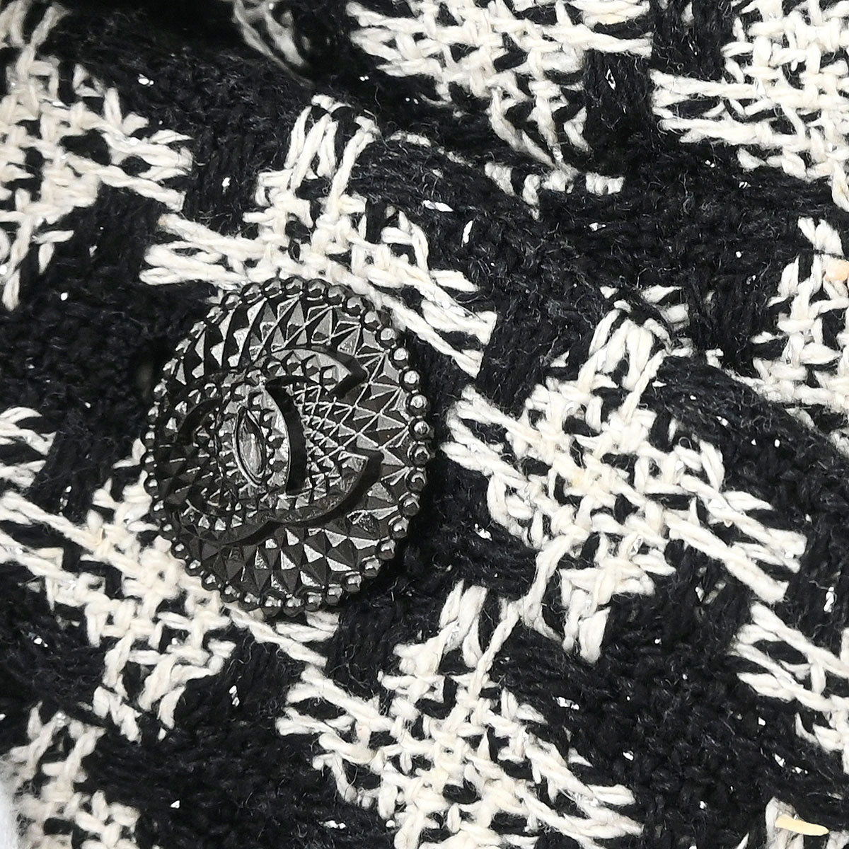 Chanel 2009 Single Breasted Houndstooth Jacket Tweed Black #38