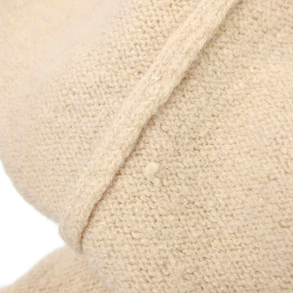 Chanel 2000 Long Cardigan Beige #40
