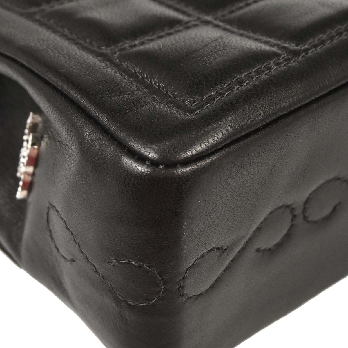 Chanel 2000-2001 Black Lambskin Choco Bar Mademoiselle Lock Shoulder Bag
