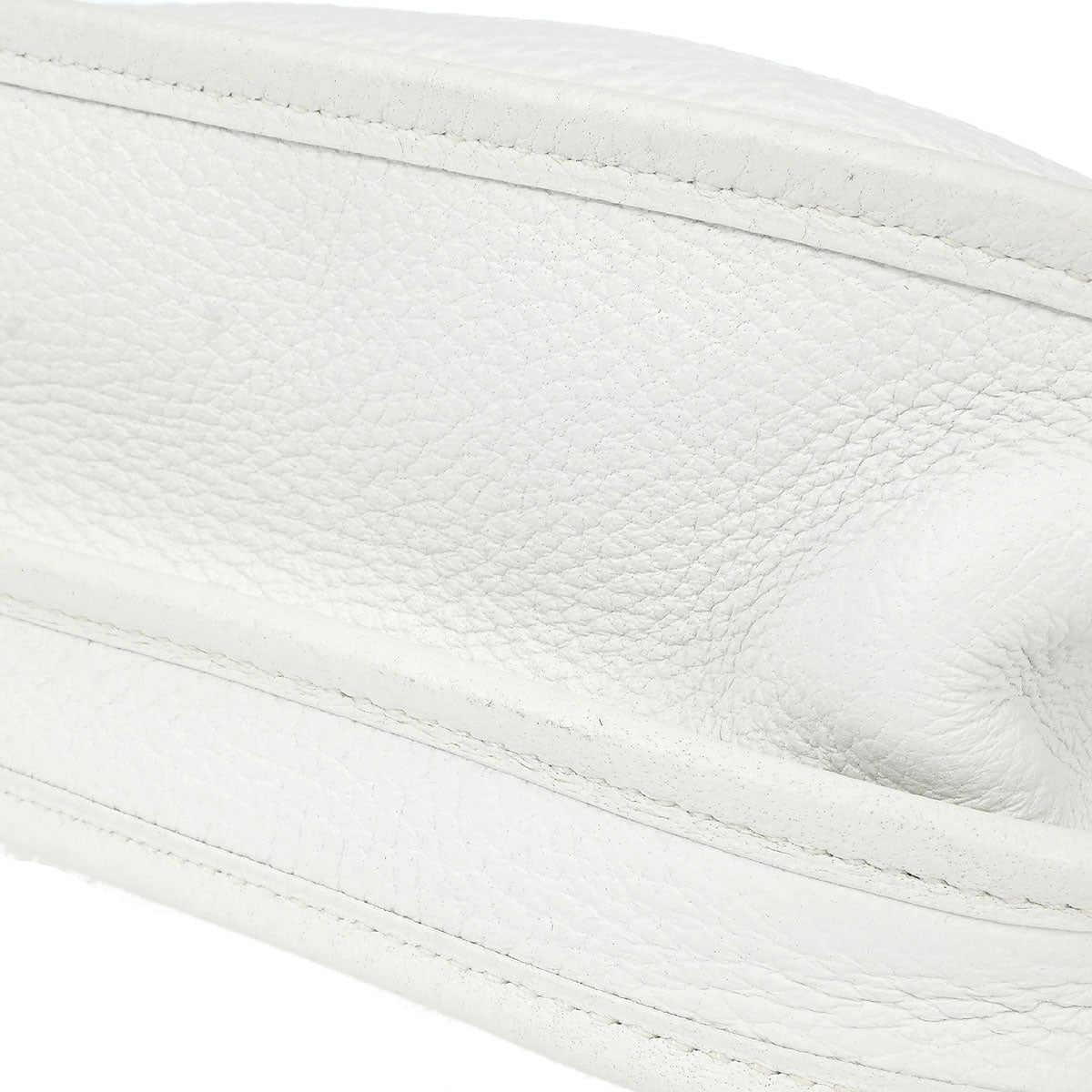 Hermes White Taurillon Clemence Evelyne 2 PM Shoulder Bag