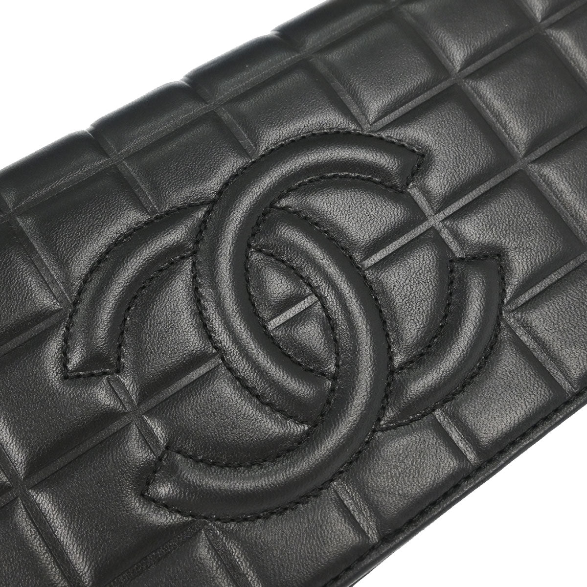 Chanel 2003-2004 Black Lambskin Choco Bar Shoulder Bag