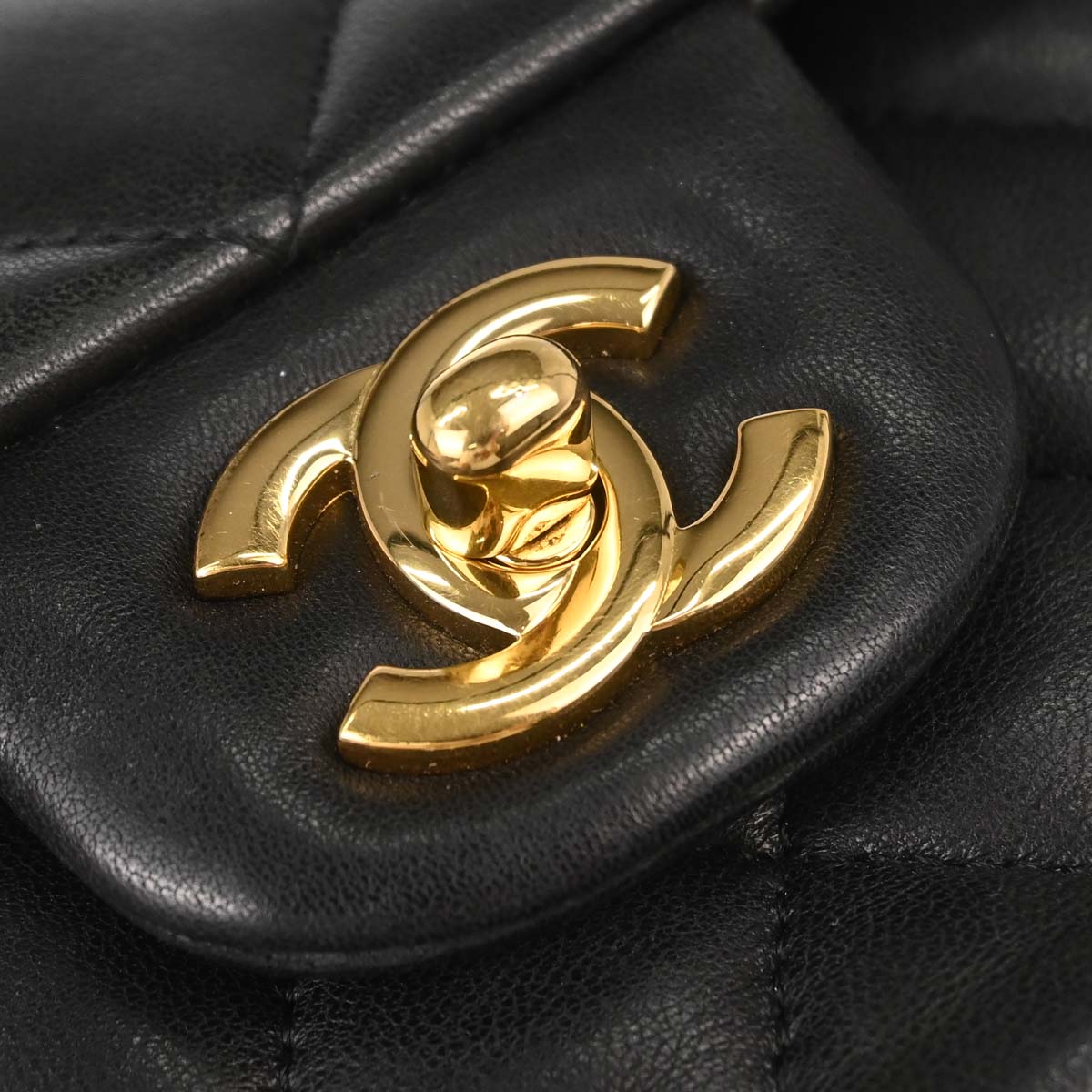 Chanel Black Lambskin Medium Classic Double Flap Shoulder Bag
