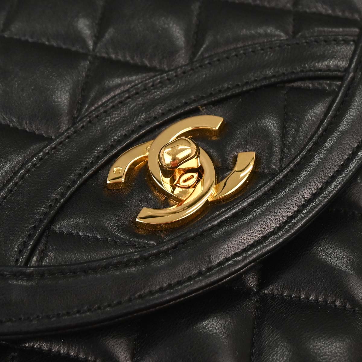 Chanel 1989-1991 Black Lambskin Shoulder Bag