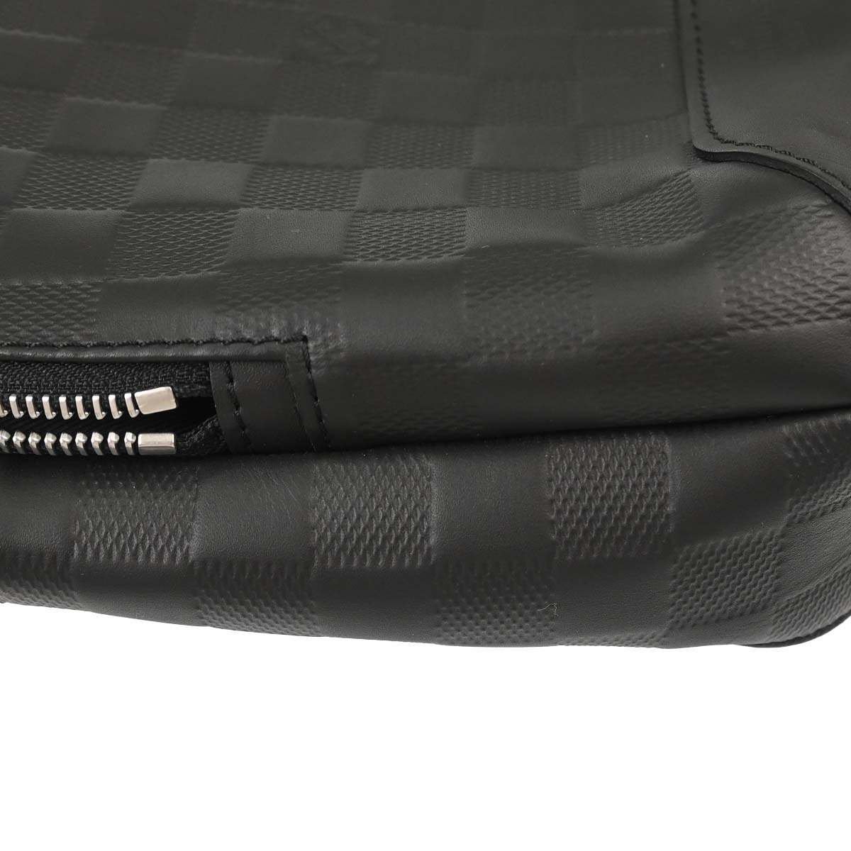 Louis Vuitton Black Damier Infini Avenue Sling Bag N41720