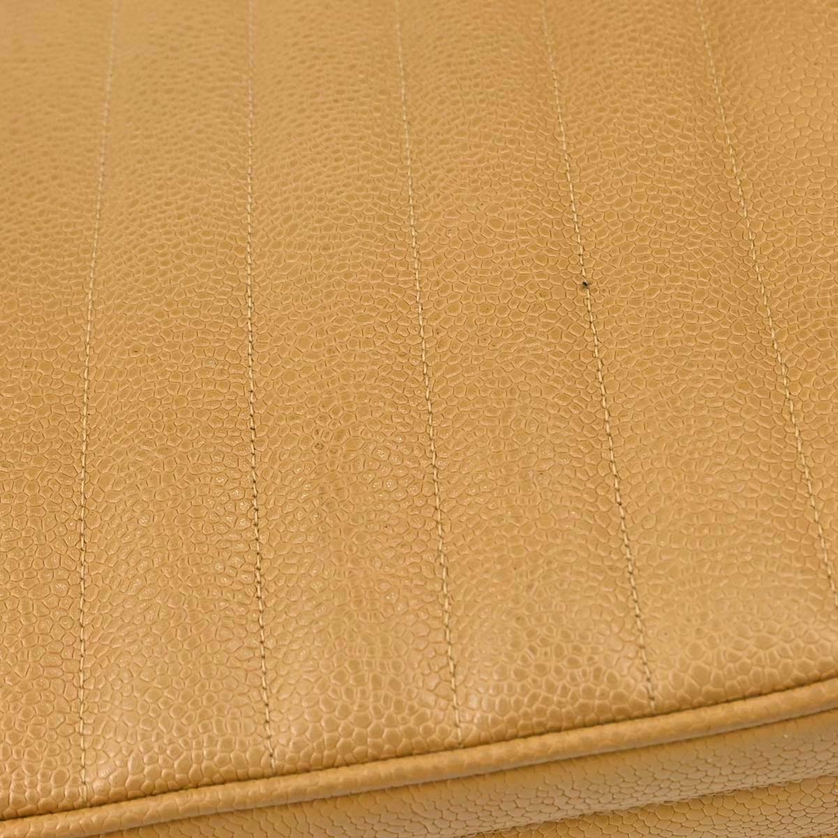 Chanel 1994-1996 Beige Caviar Skin Mademoiselle Camera Bag Jumbo