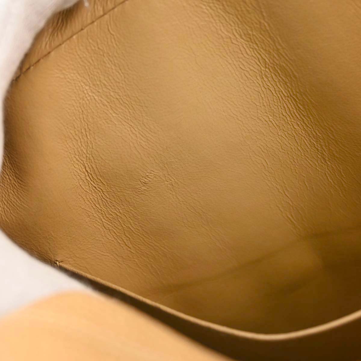 Chanel 1994-1996 Beige Caviar Skin Mademoiselle Camera Bag Jumbo