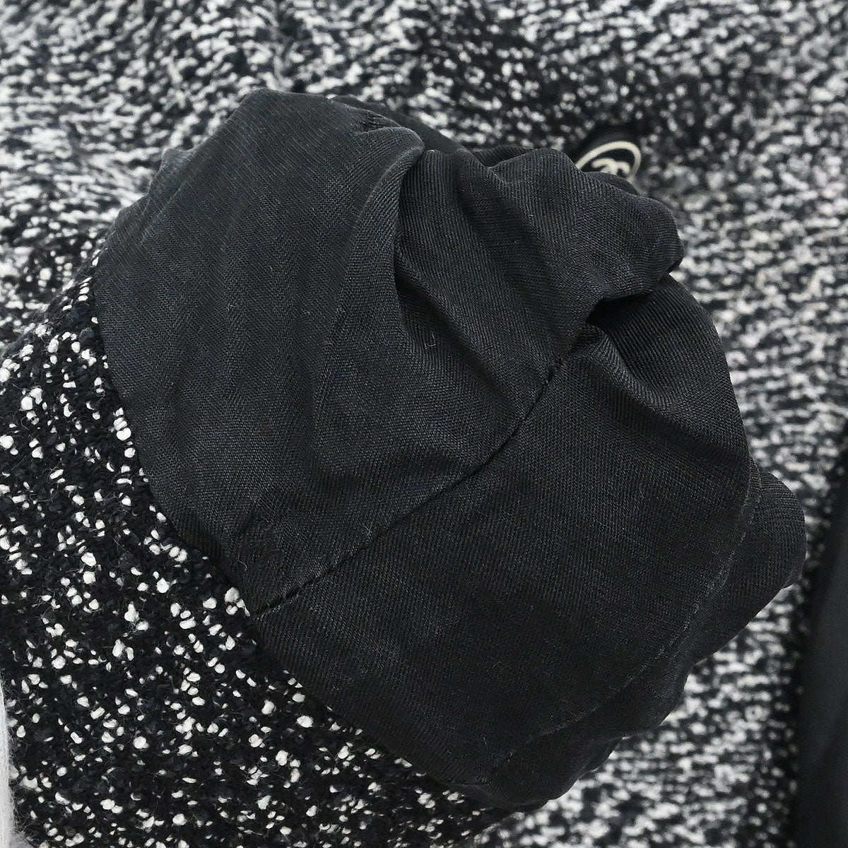 Chanel 1997 Setup Suit Jacket Skirt Tweed Black #34