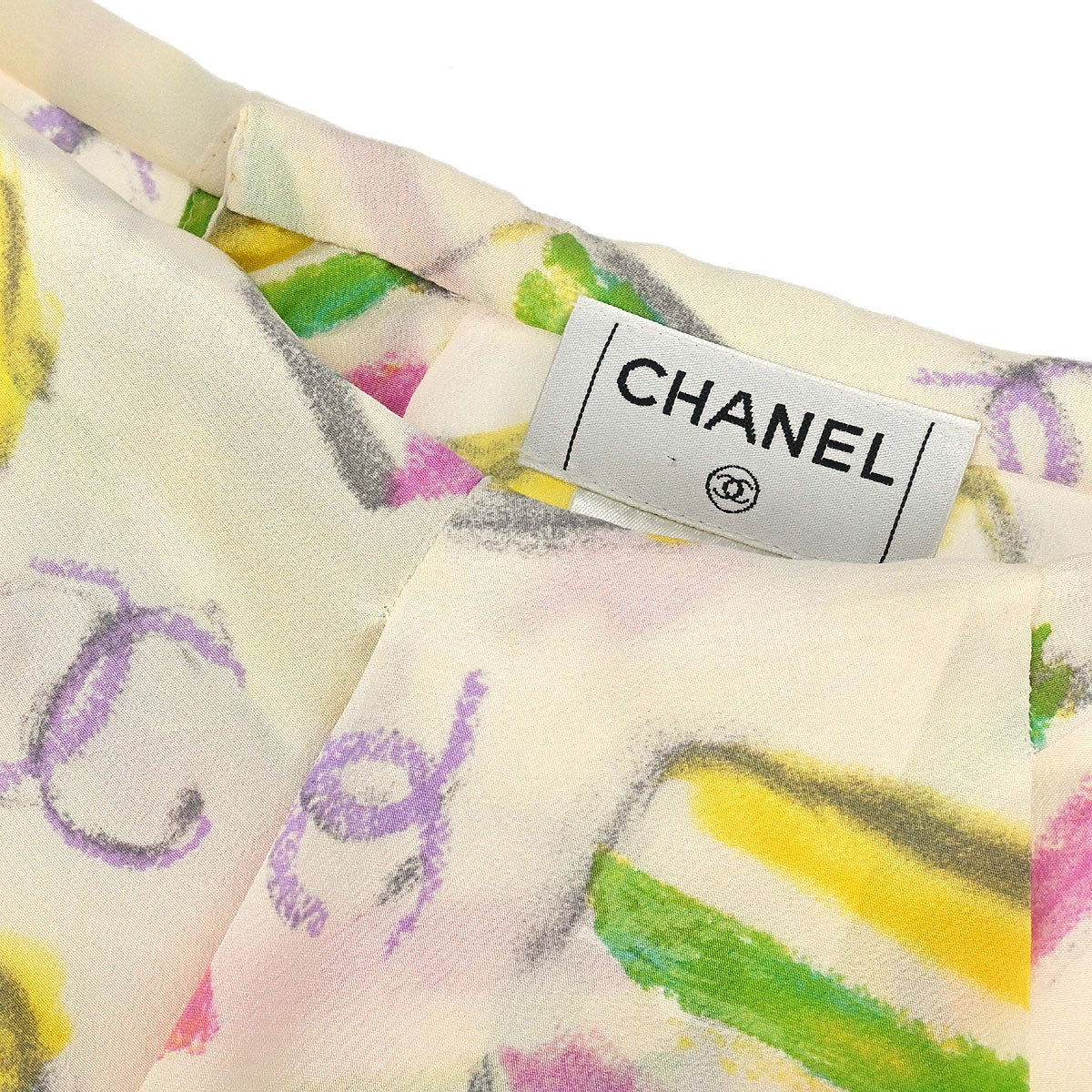 Chanel 2004 Cake Print Skirt Ivory #38