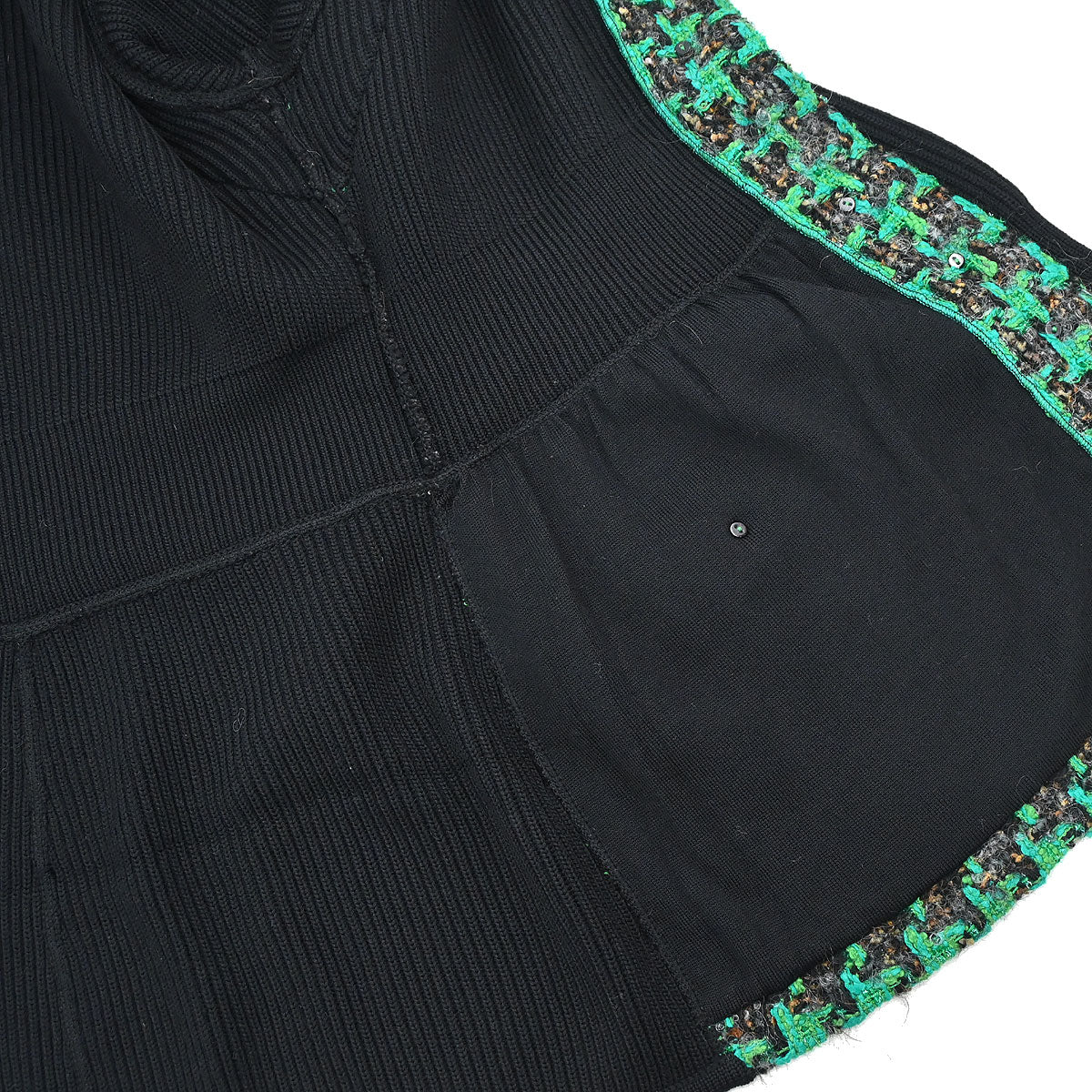 Chanel Houndstooth Cardigan Black