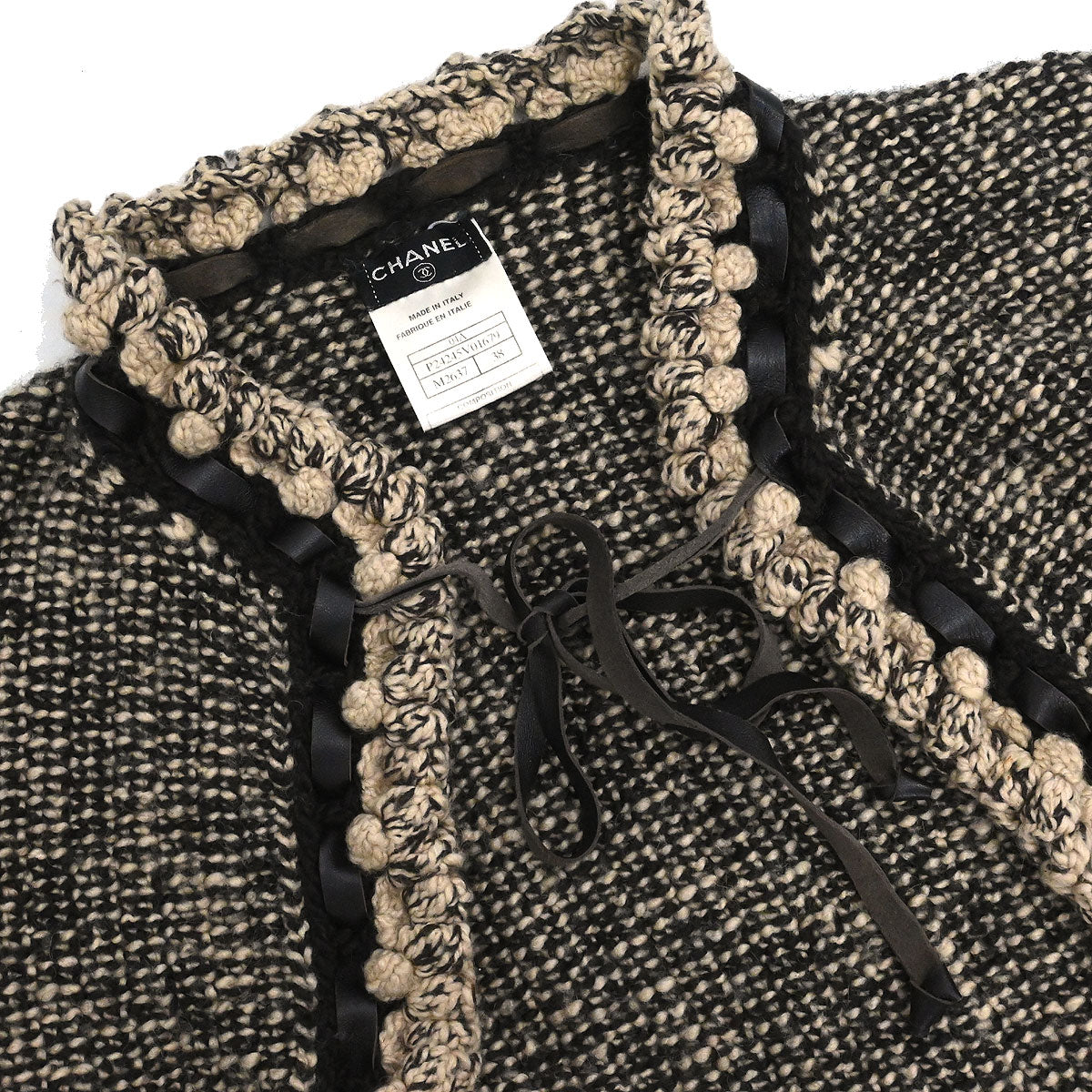 Chanel 2004 Setup Suit Cardigan Skirt Tweed Beige #38
