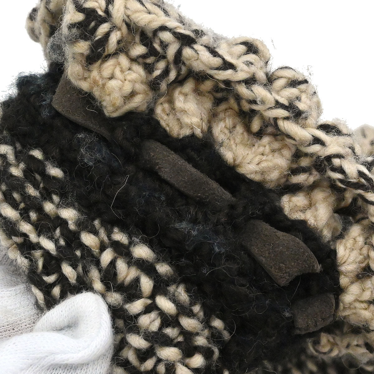 Chanel 2004 Setup Suit Cardigan Skirt Tweed Beige #38