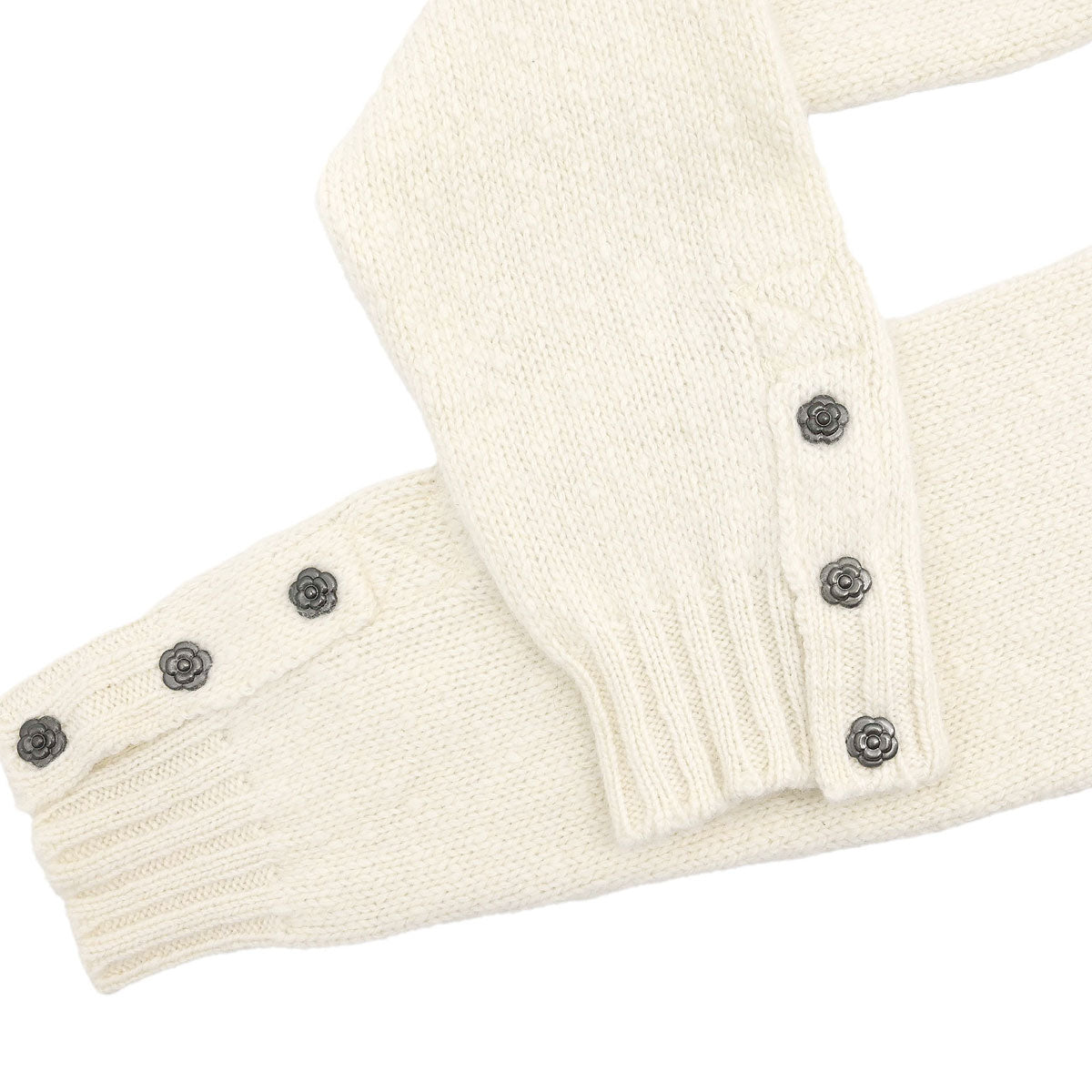 Chanel 2004 Cardigan Ivory #44