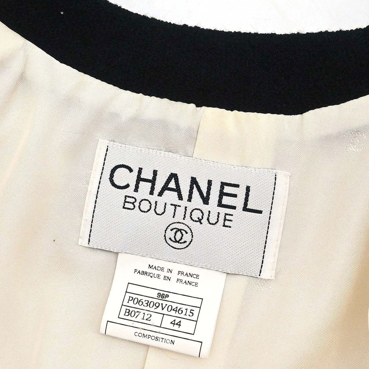 Chanel 1996 Single Breasted Jacket Ivory #44