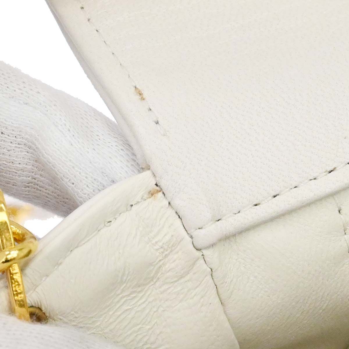 Chanel 1989-1991 White Lambskin Single Flap Chain Shoulder Bag