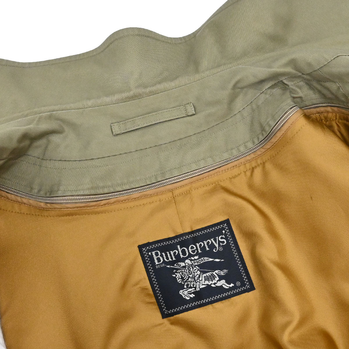 Burberrys Trench Coat Khaki