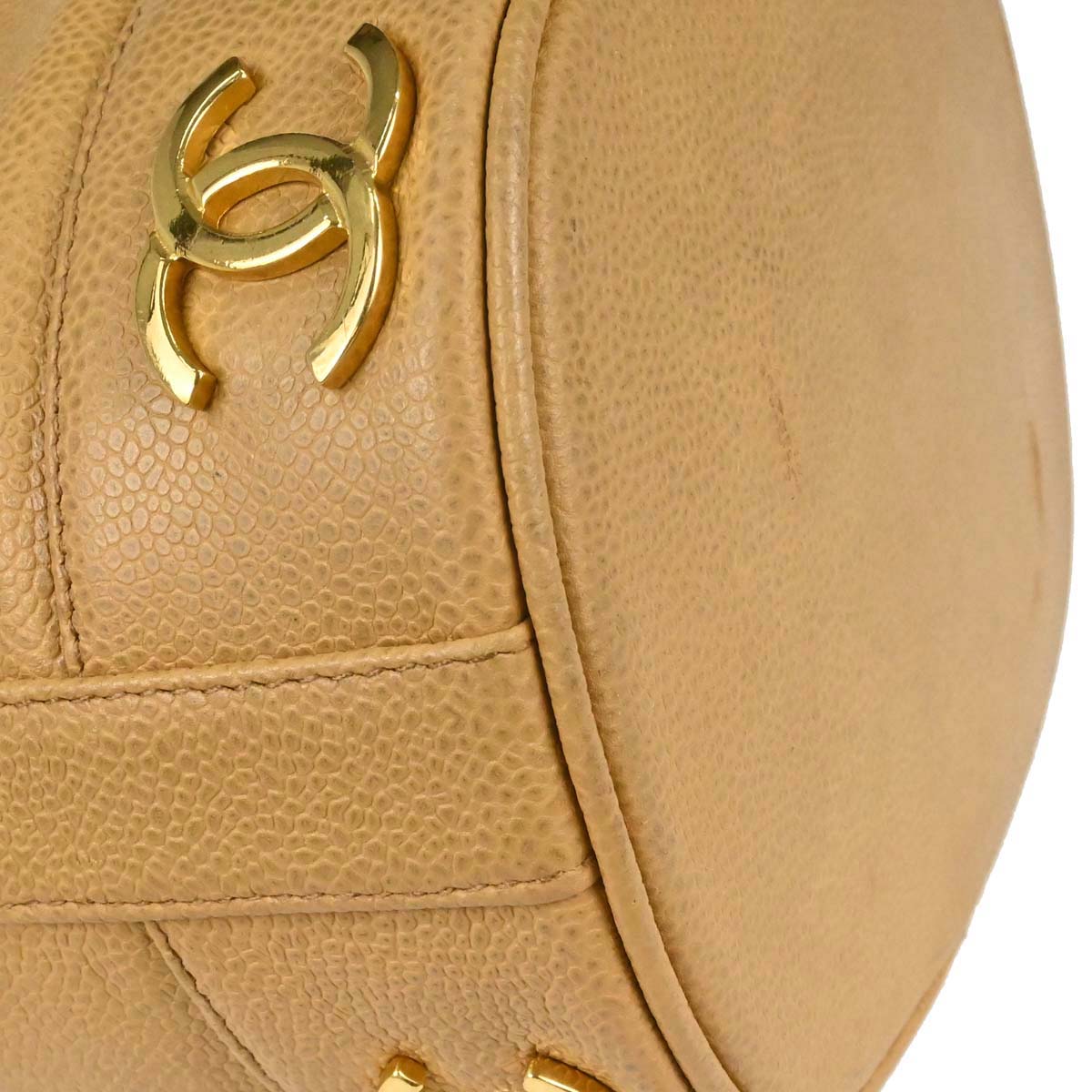 Chanel 1991-1994 Beige Caviar Skin Triple CC Drawstring Shoulder Bag