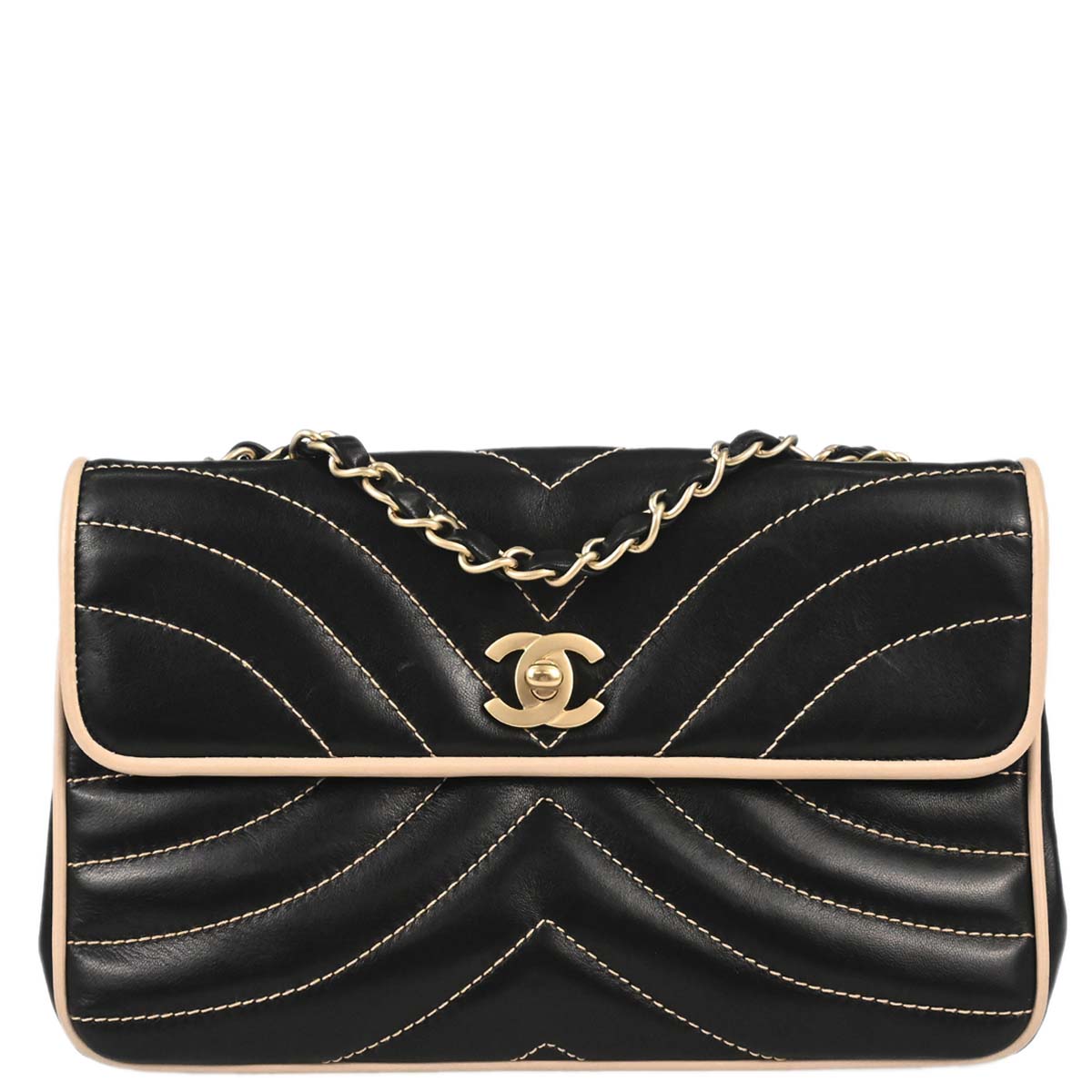 Chanel 2003-2004 Black Lambskin Chevron Single Flap Shoulder Bag