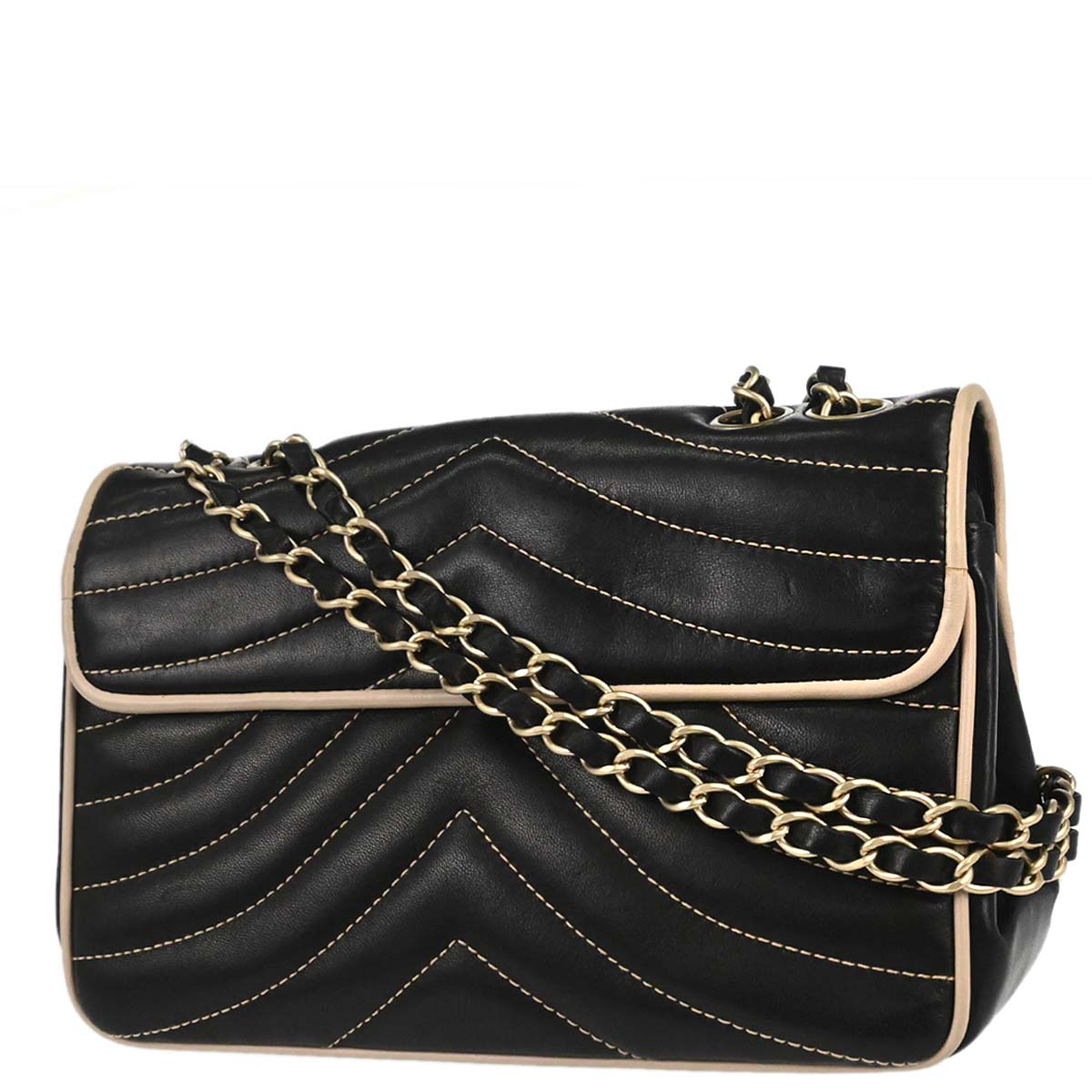 Chanel 2003-2004 Black Lambskin Chevron Single Flap Shoulder Bag