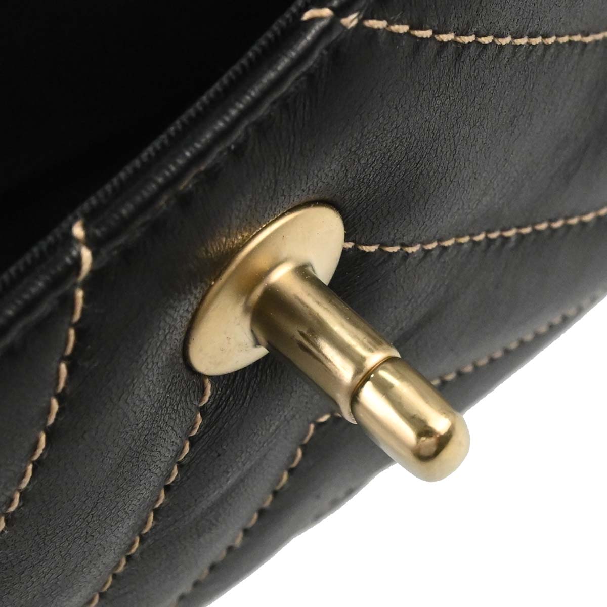 Chanel 2003-2004 Black Lambskin Chevron Single Flap Shoulder Bag