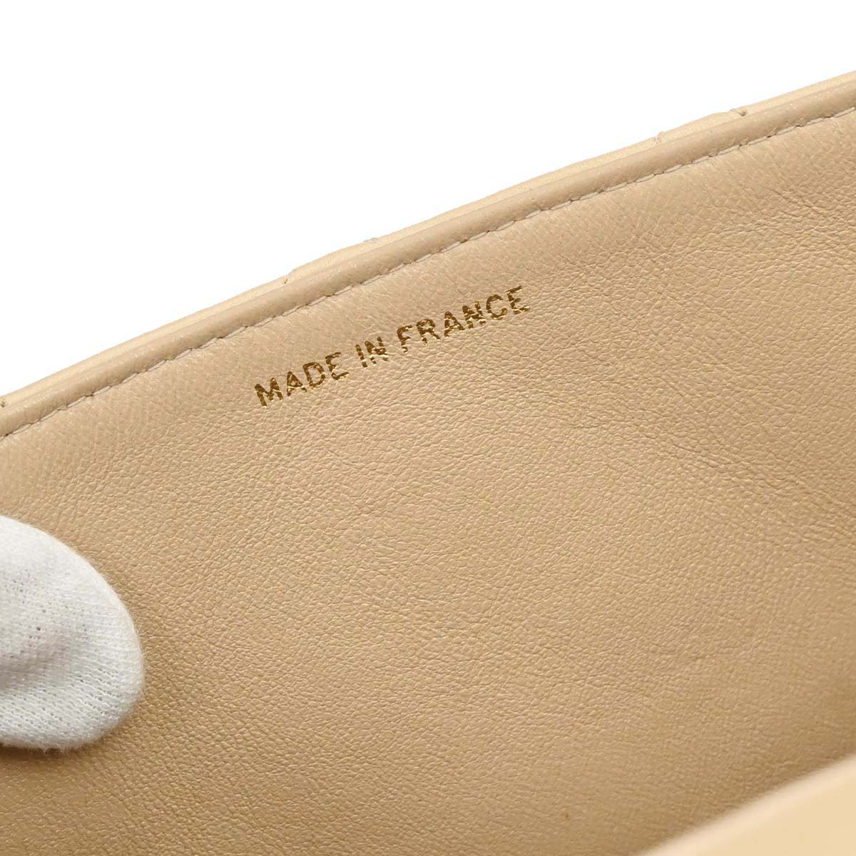 Chanel 1991-1994 Beige Lambskin Shoulder Bag