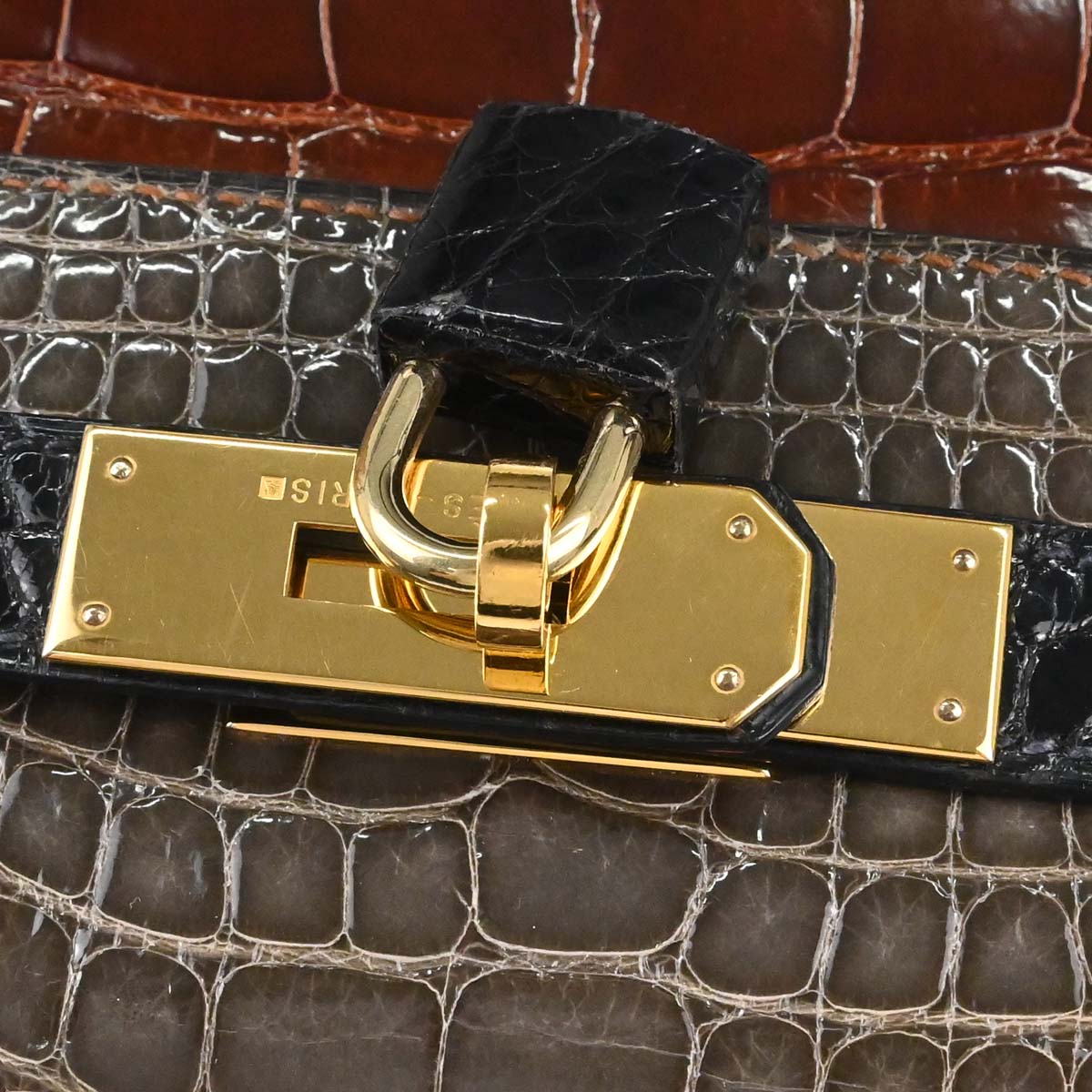 Hermes * Miel Alligator Kelly 32 Sellier Shoulder Handbag