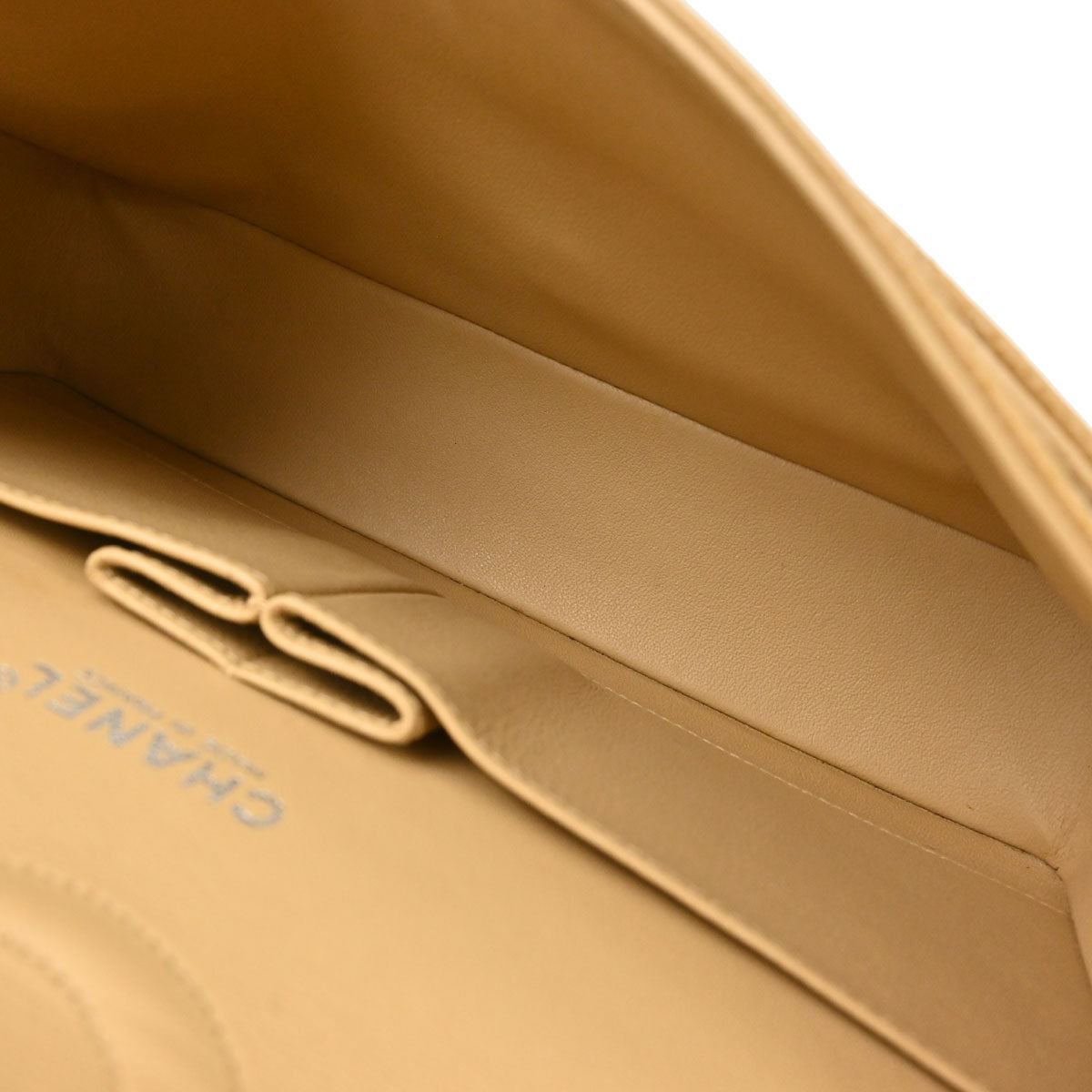 Chanel 2000-2002 Beige Caviar Skin Medium Classic Double Flap Shoulder Bag