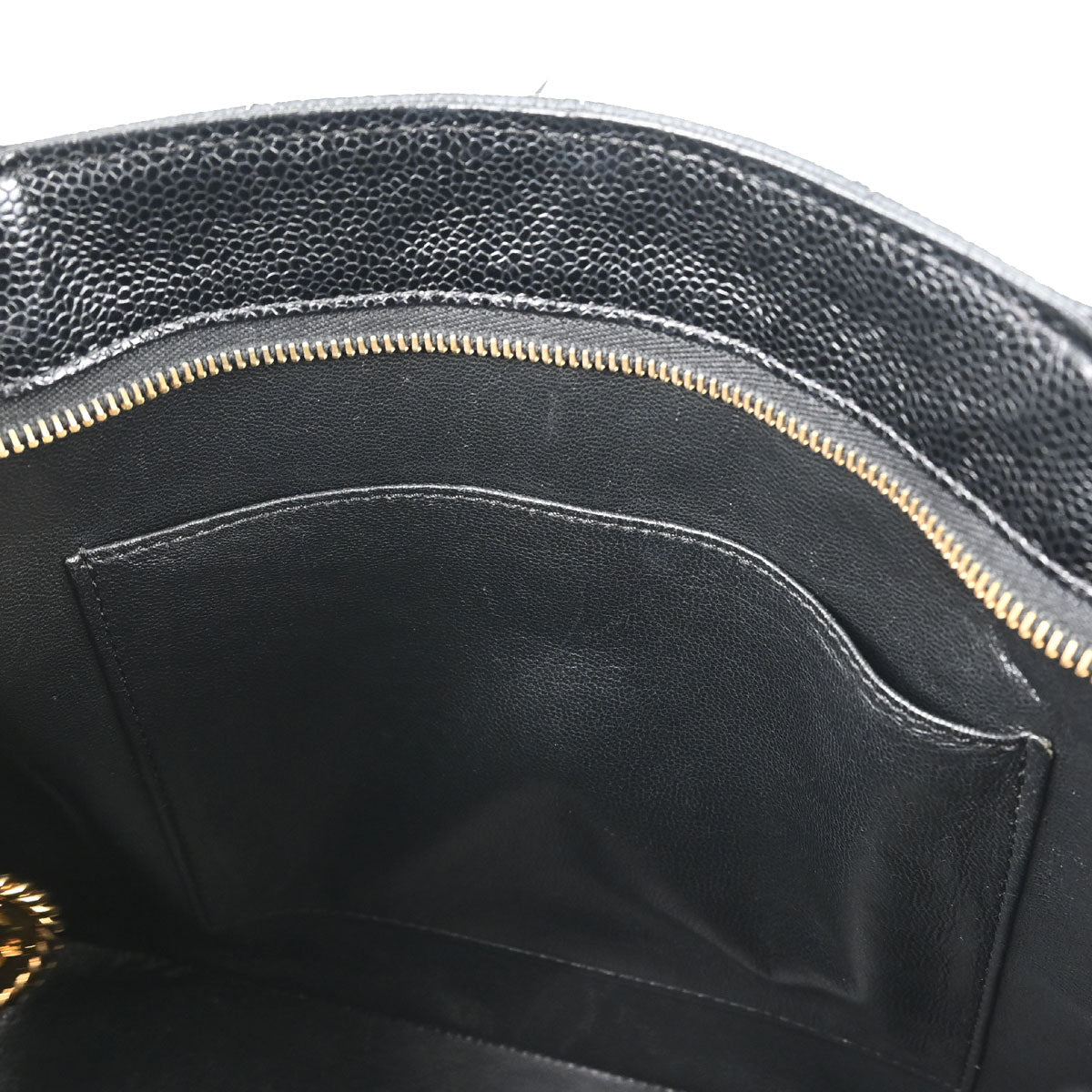 Chanel 2005-2006 Black Caviar Skin Medallion Tote Handbag