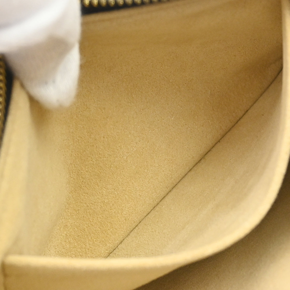 Louis Vuitton 2011 Monogram Pochette Milla MM Handbag M60094