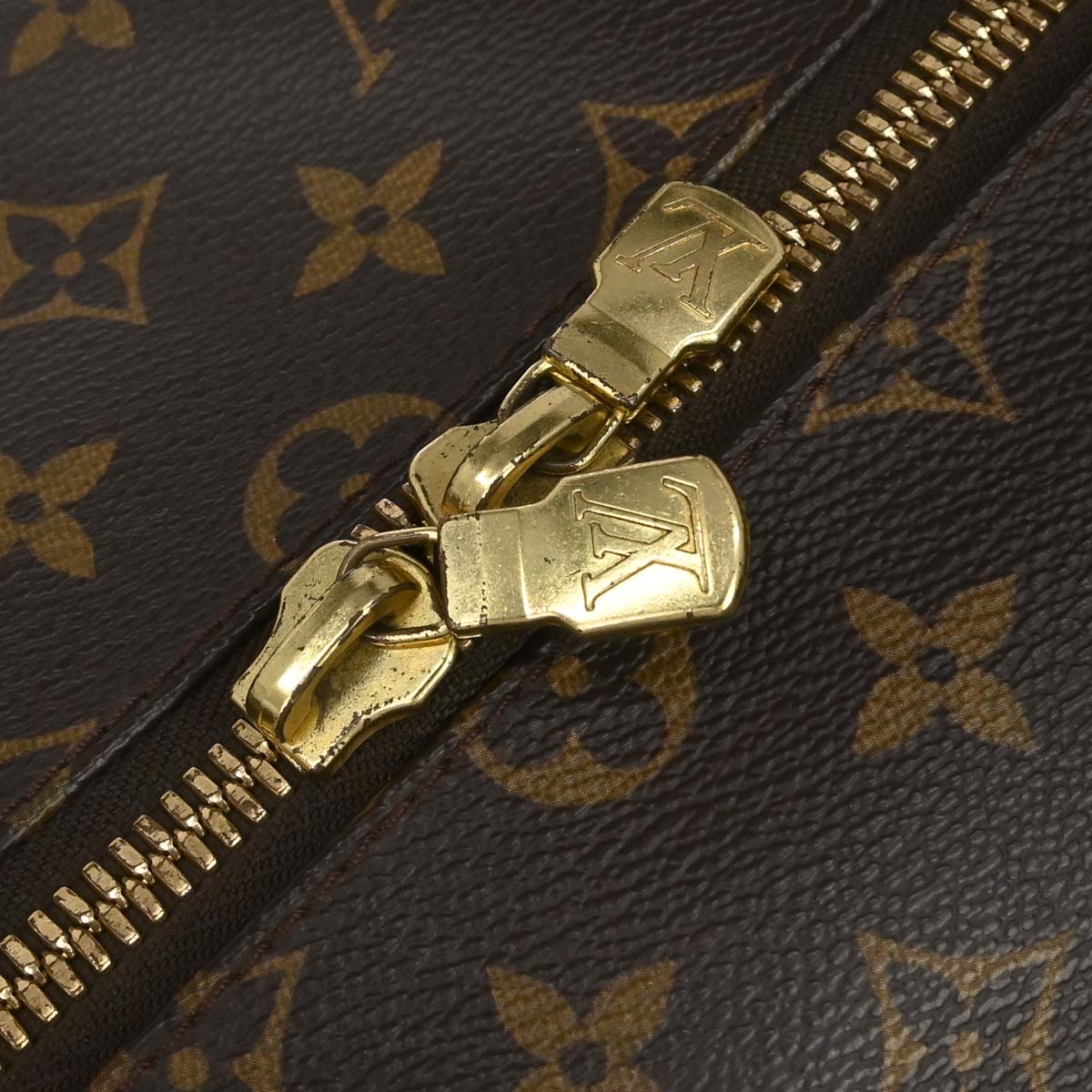 Louis Vuitton Monogram Sporty Beaubourg Gym Bag M97036