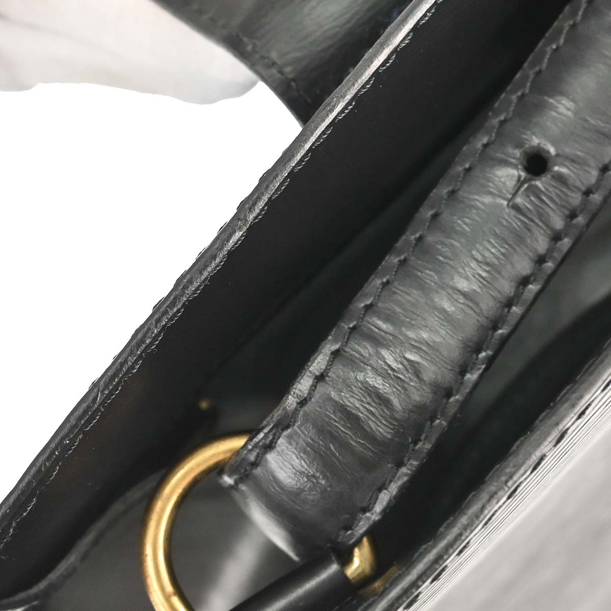 Louis Vuitton Black Epi Cluny Shoulder Bag M52252