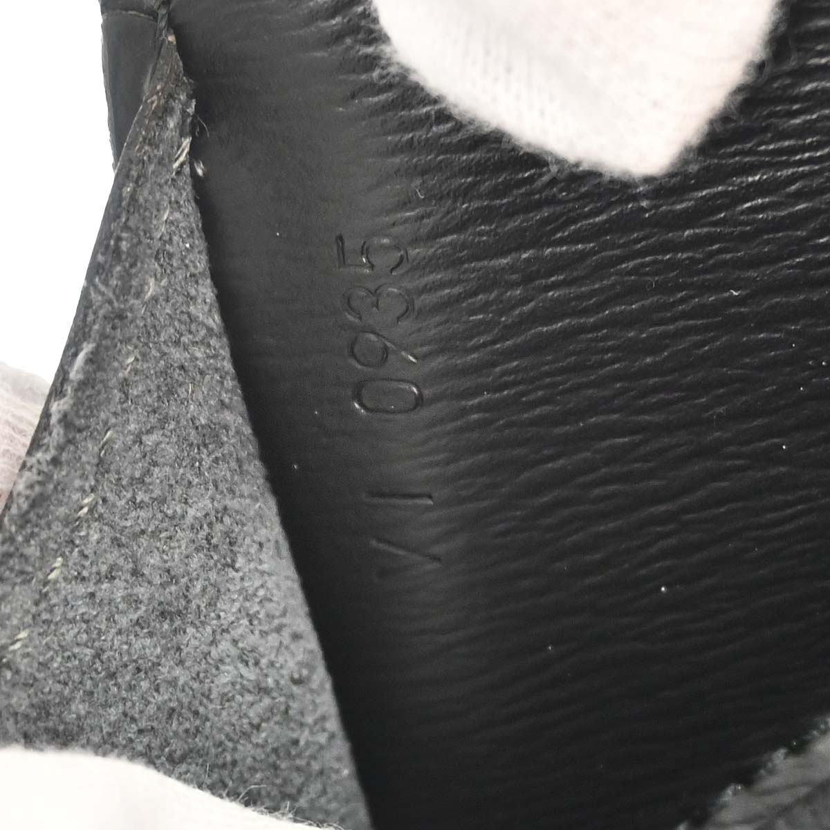Louis Vuitton Black Epi Cluny Shoulder Bag M52252