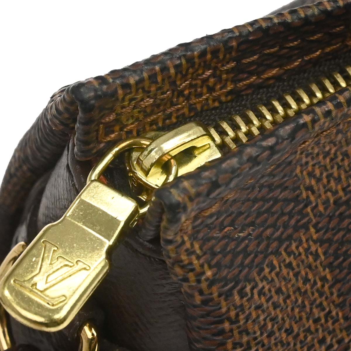 Louis Vuitton Damier Trousse Makeup Handbag N51982