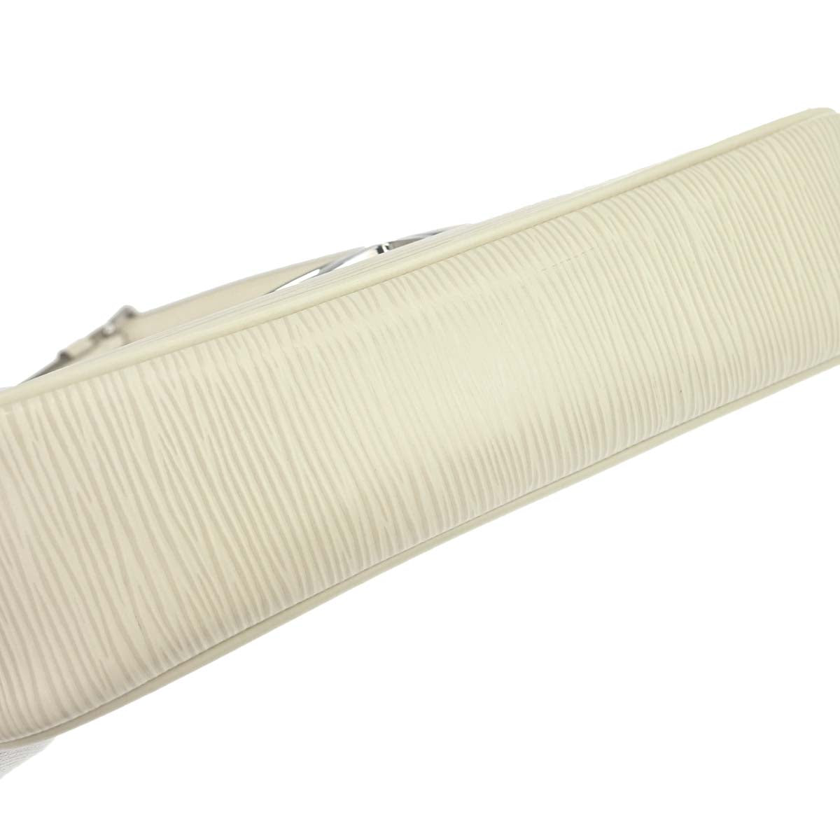 Louis Vuitton White Epi Pochette Montaigne Handbag M5929J