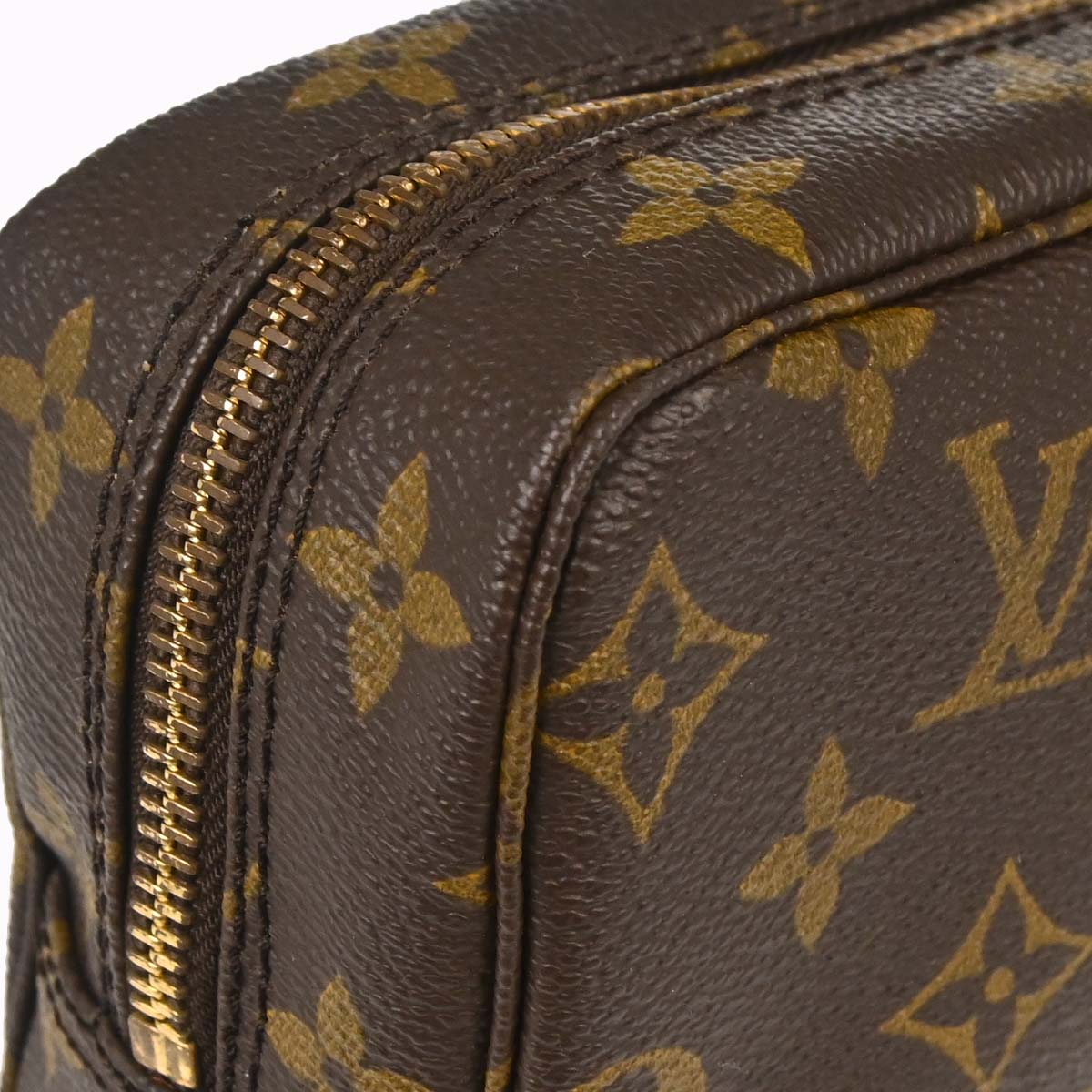Louis Vuitton Monogram Trousse Toilette 18 Pouch Clutch Bag M47526