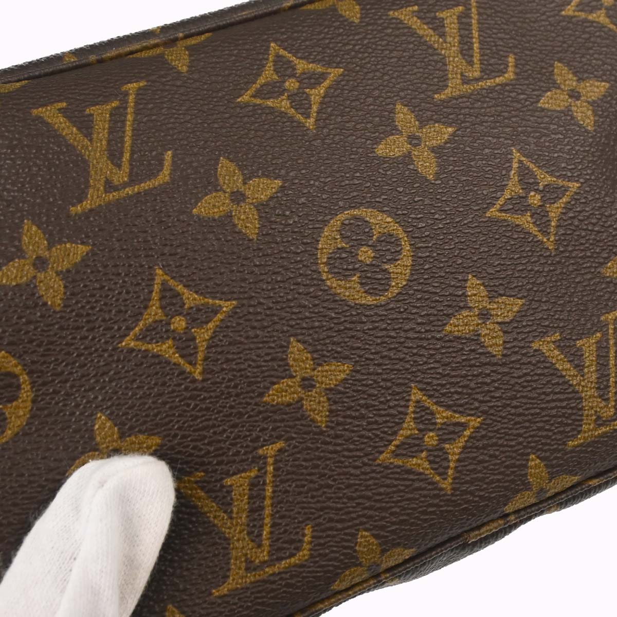 Louis Vuitton Monogram Trousse Toilette 18 Pouch Clutch Bag M47526