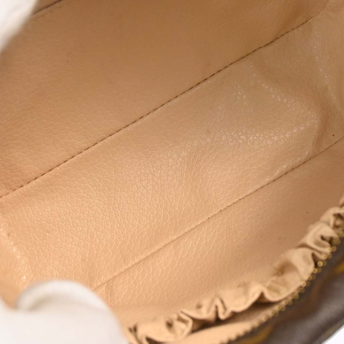 Louis Vuitton Monogram Trousse Toilette 18 Pouch Clutch Bag M47526