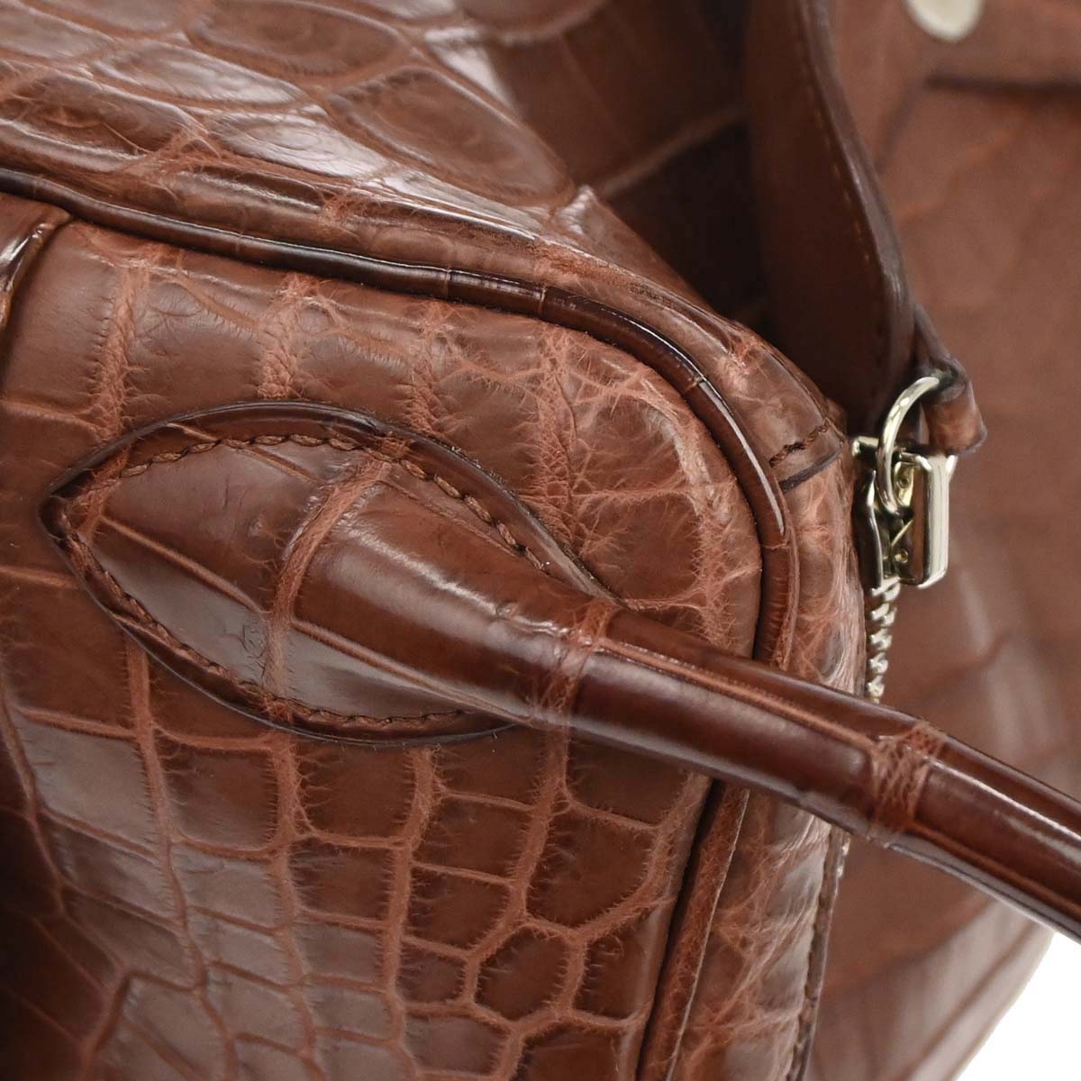 Hermes * Terre Matt Niloticus Crocodile Lindy 30 Shoulder Bag