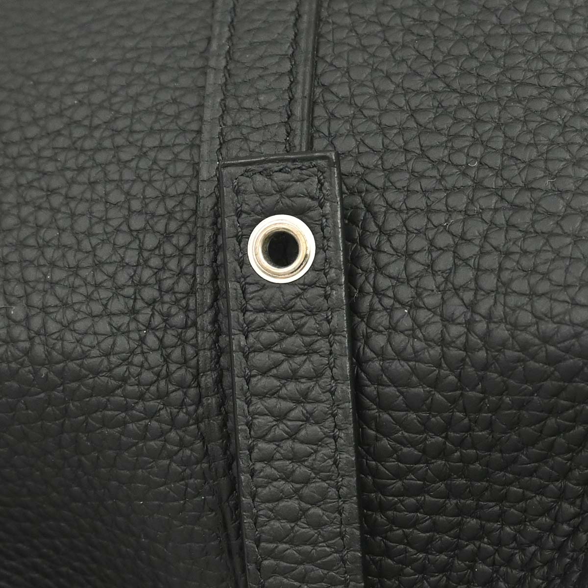 Hermes Black Taurillon Clemence Picotin Lock 22 MM Handbag