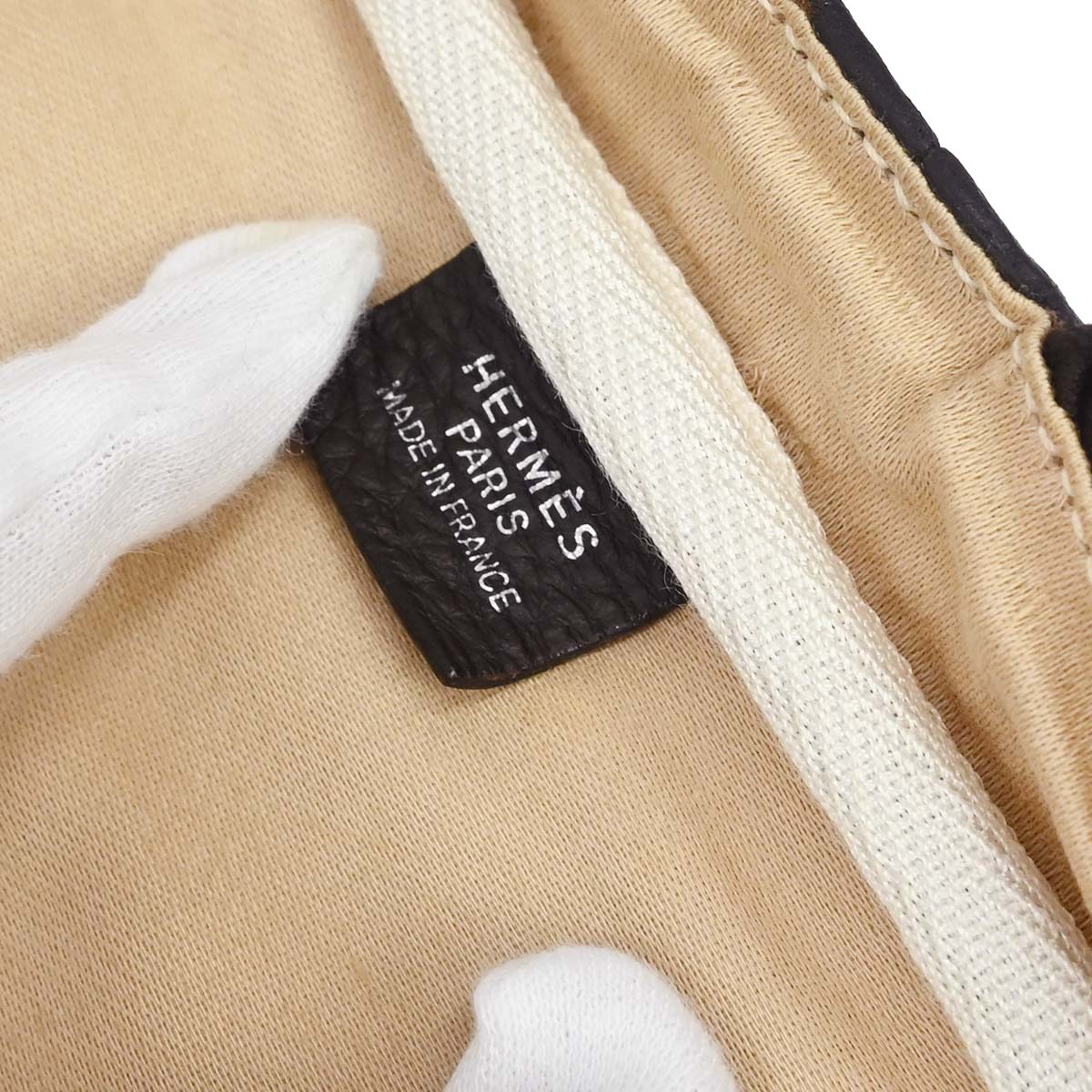 Hermes Chocolat Taurillon Clemence Wool Canvas Victoria 50 Handbag