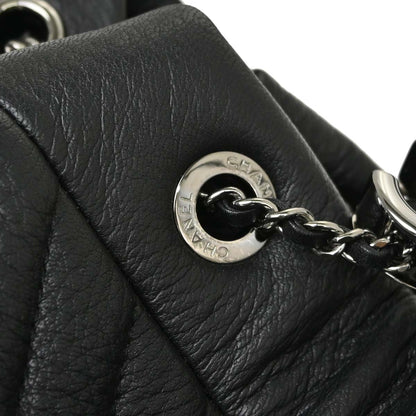 Chanel 2017 Black Deerskin Urban Spirit Chevron Drawstring Bucket Tote Handbag