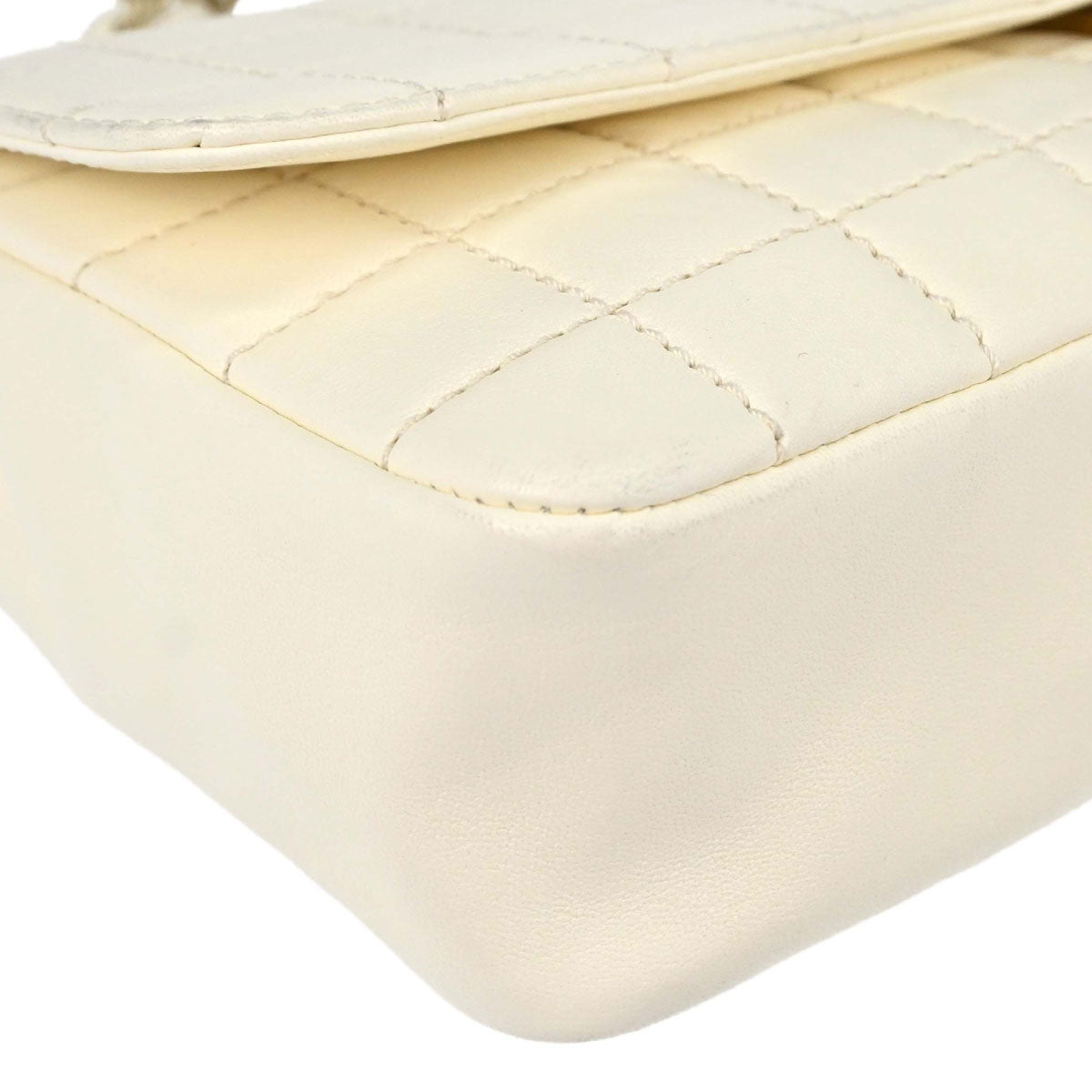 Chanel 2005-2006 White Lambskin Lion East West Choco Bar Shoulder Bag