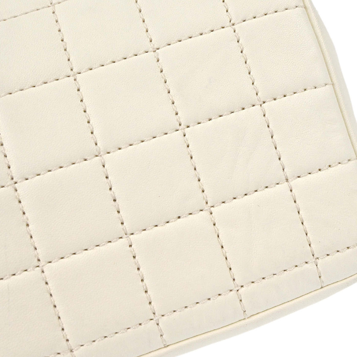 Chanel 2005-2006 White Lambskin Lion East West Choco Bar Shoulder Bag