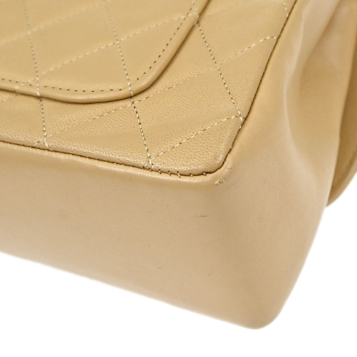 Chanel 1989-1991 Beige Lambskin Shoulder Bag