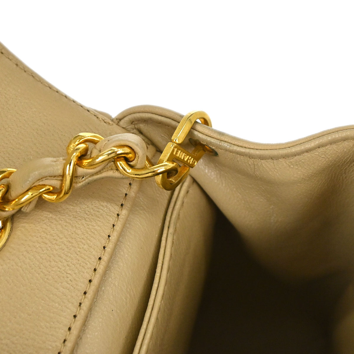 Chanel 1989-1991 Beige Lambskin Shoulder Bag
