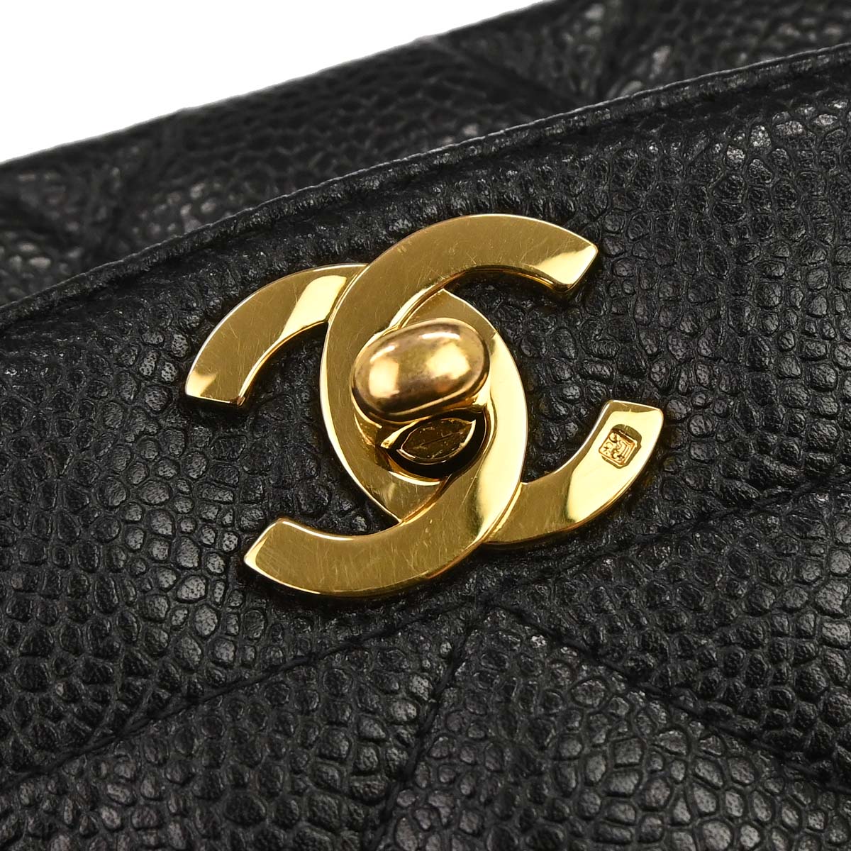 Chanel 1991-1994 Black Caviar Skin Medium Diana Shoulder Bag