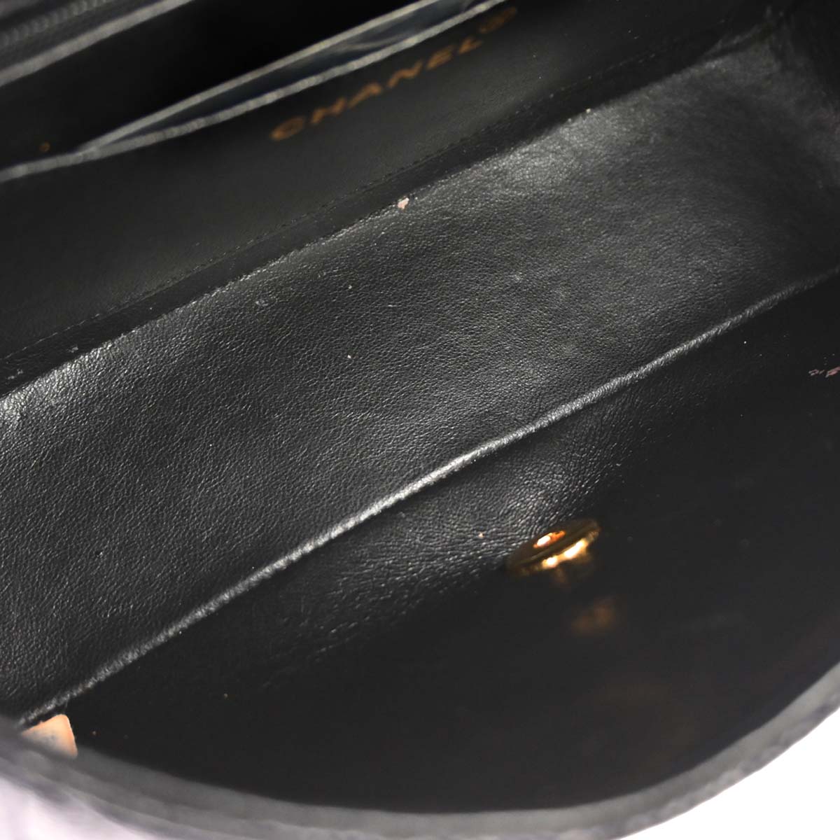 Chanel 1991-1994 Black Caviar Skin Medium Diana Shoulder Bag