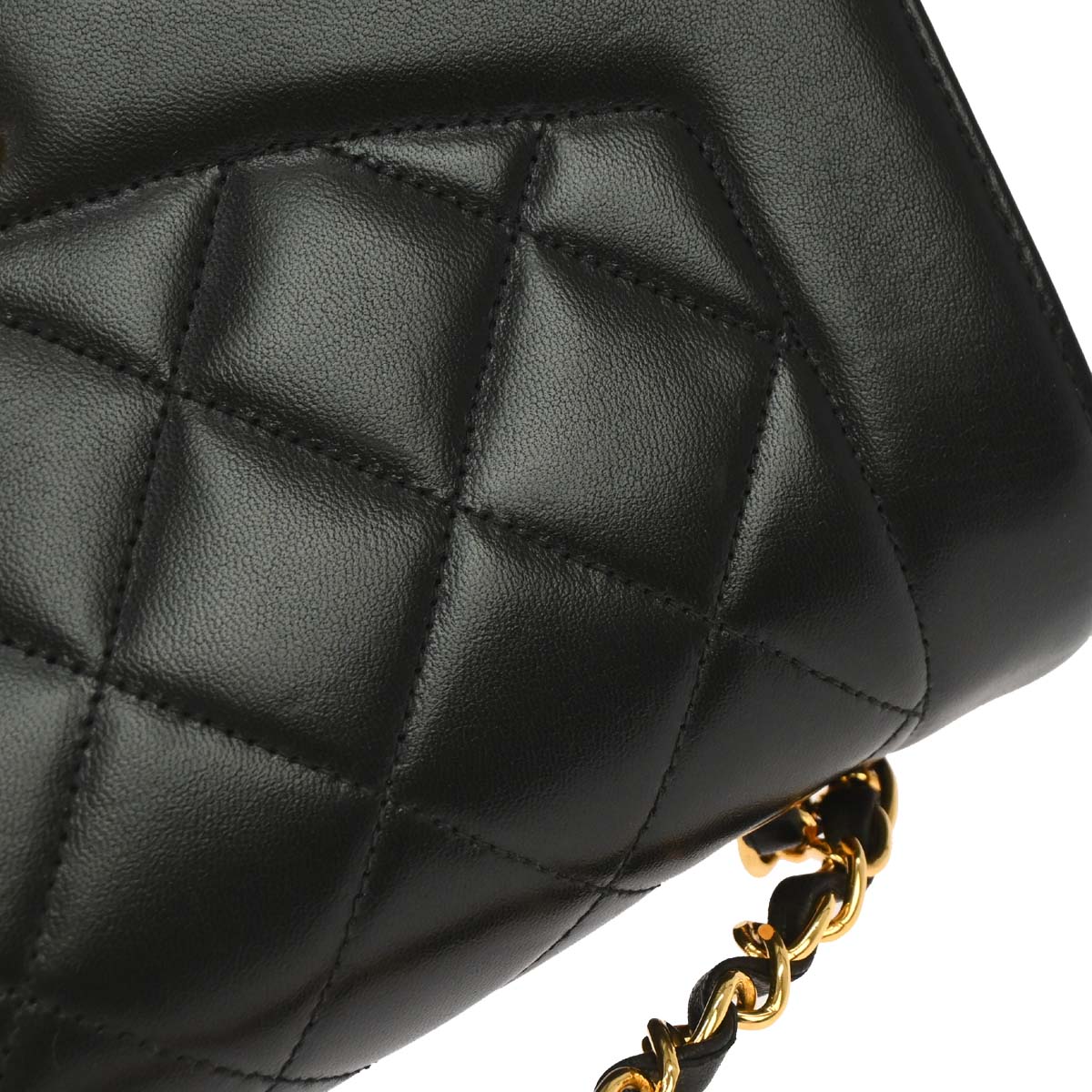 Chanel 1996-1997 Black Lambskin Small Diana Shoulder Bag